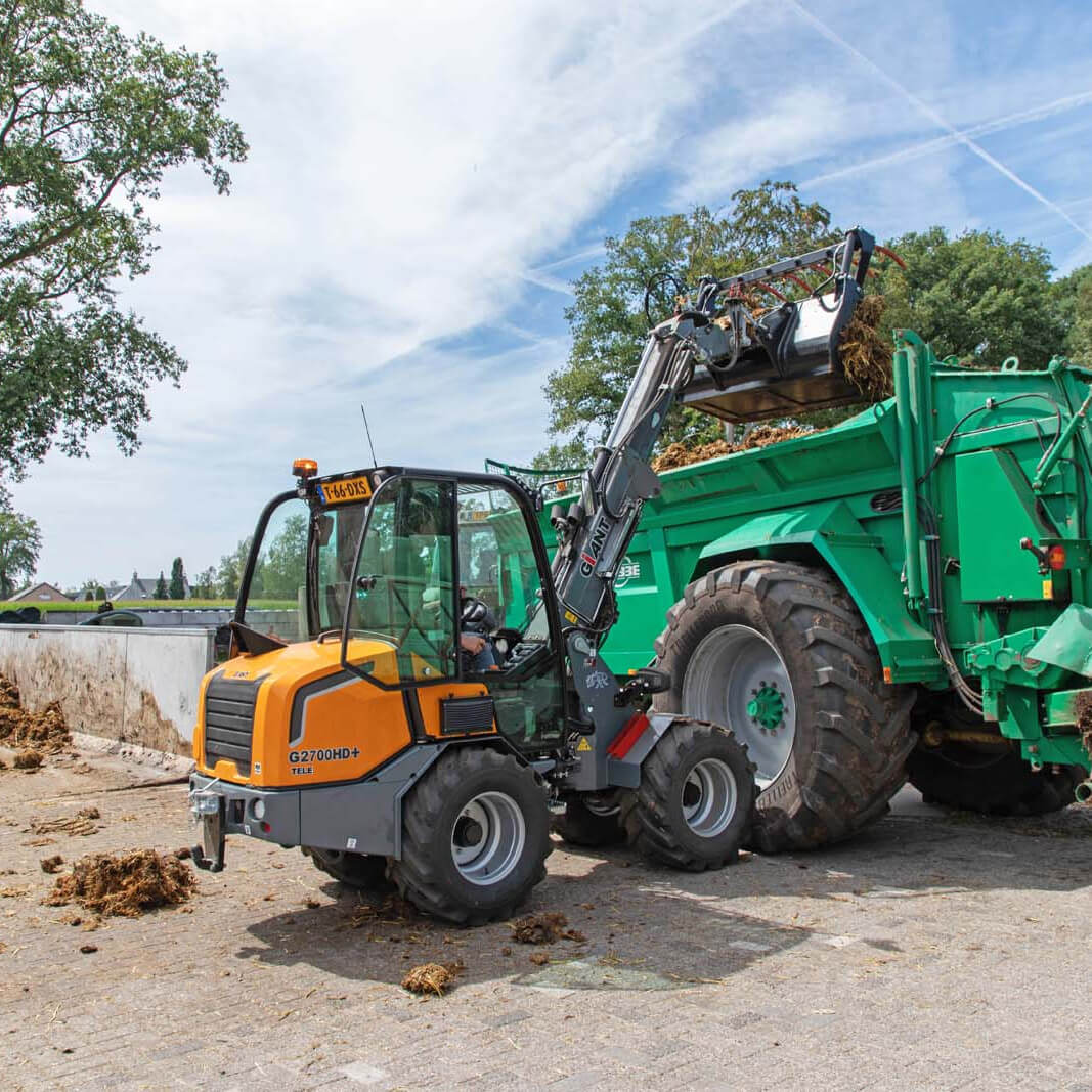 g2700telehd pelikaanbakgeschroefdetanden[9]rb